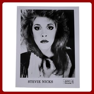 Modern Records Stevie Nicks Fleetwood Mac Headshot Photo 8x10 Brand New
